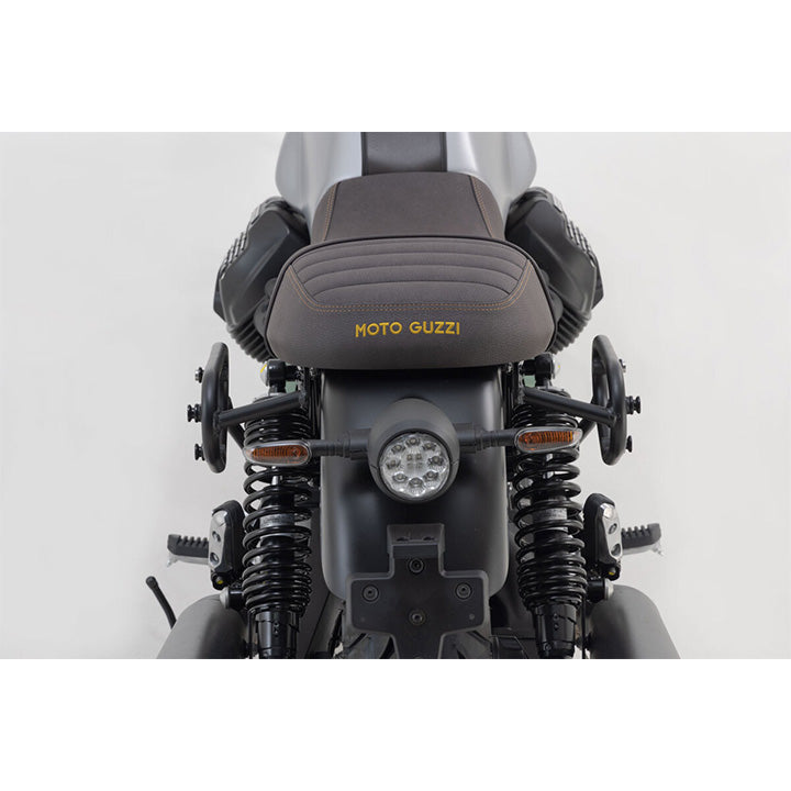 Bolsa Legend Gear + Cuadro Moto Guzzi V7 IV 850cc - Lado Derecho