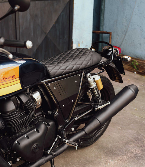 Schlanker Sattel Interceptor / Continental GT 650 Rhombus Schwarz - Cafe Twin