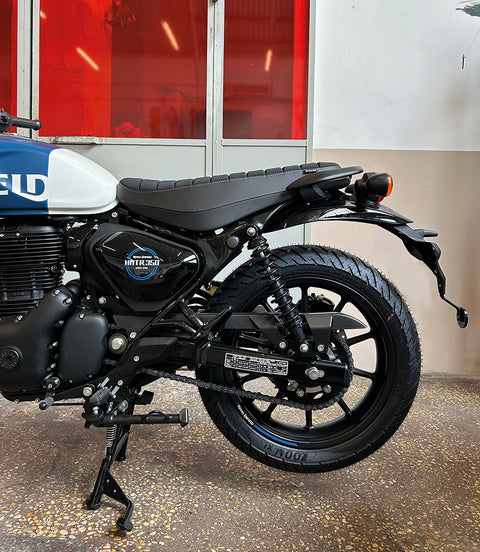 Sattel HNTR 350 Unterschrift Royal Enfield