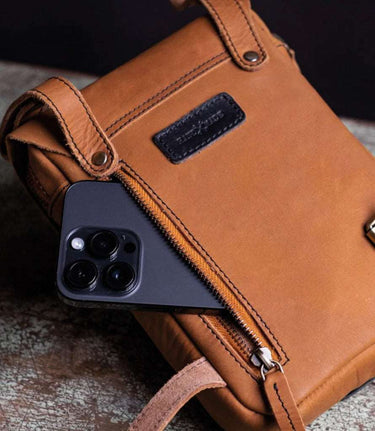 Trip Machine Leg Bag - Vintage Tan - cafetwin