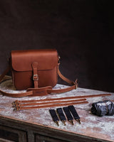 Bolsa Lateral "Classic" Trip Machine - Conhaque - cafetwin