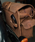 Borsa Laterale Expedition Marrone con Staffe - cafetwin