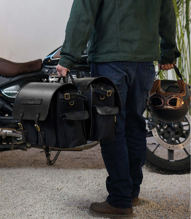 Saddlebag Black Expedition with Brackets - cafetwin