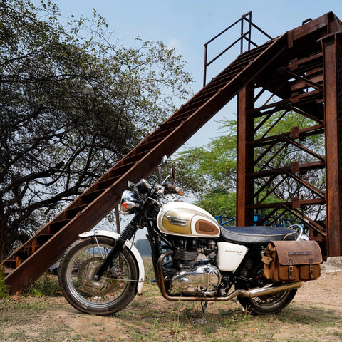 Kit Borse Expedition Marroni e Telai per Bonneville (fino 2015) - cafetwin