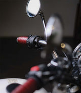 Poignées Moto Cherry Red Perforate Trip Machine - cafetwin