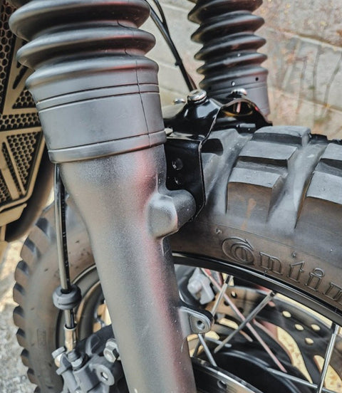 Staffa Rialzo Parafango Anteriore per Triumph - cafetwin