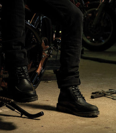 Black Vintage Moc-Toe Motorcycle Boots Trip Machine - cafetwin