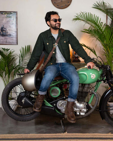 Brown Helmet Carrier Strap Trip Machine - cafetwin