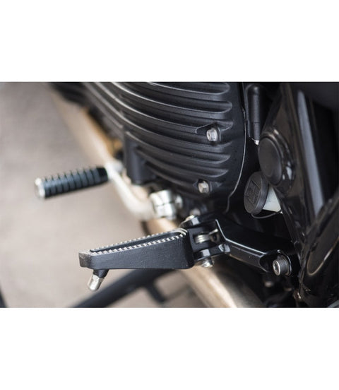 Pilot footrests Triumph Black