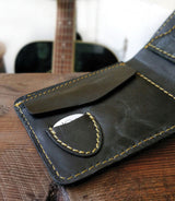 Black Wallet with Chain Trip Machine