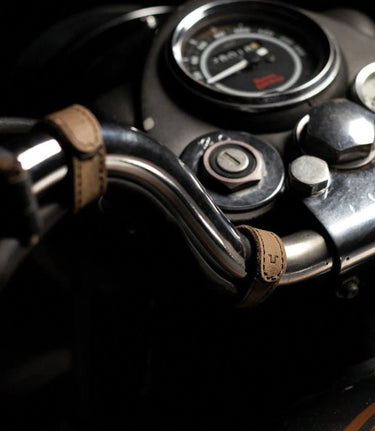 Colliers serre-câbles en cuir marron - cafetwin