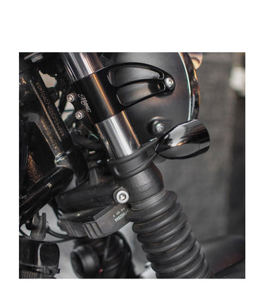 Support de Clignotants Protections avant pour fourches de 41 mm - cafetwin